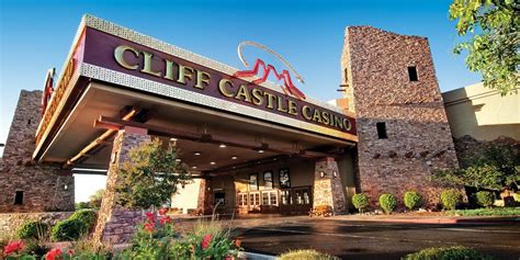 three sisters cliff castle casino